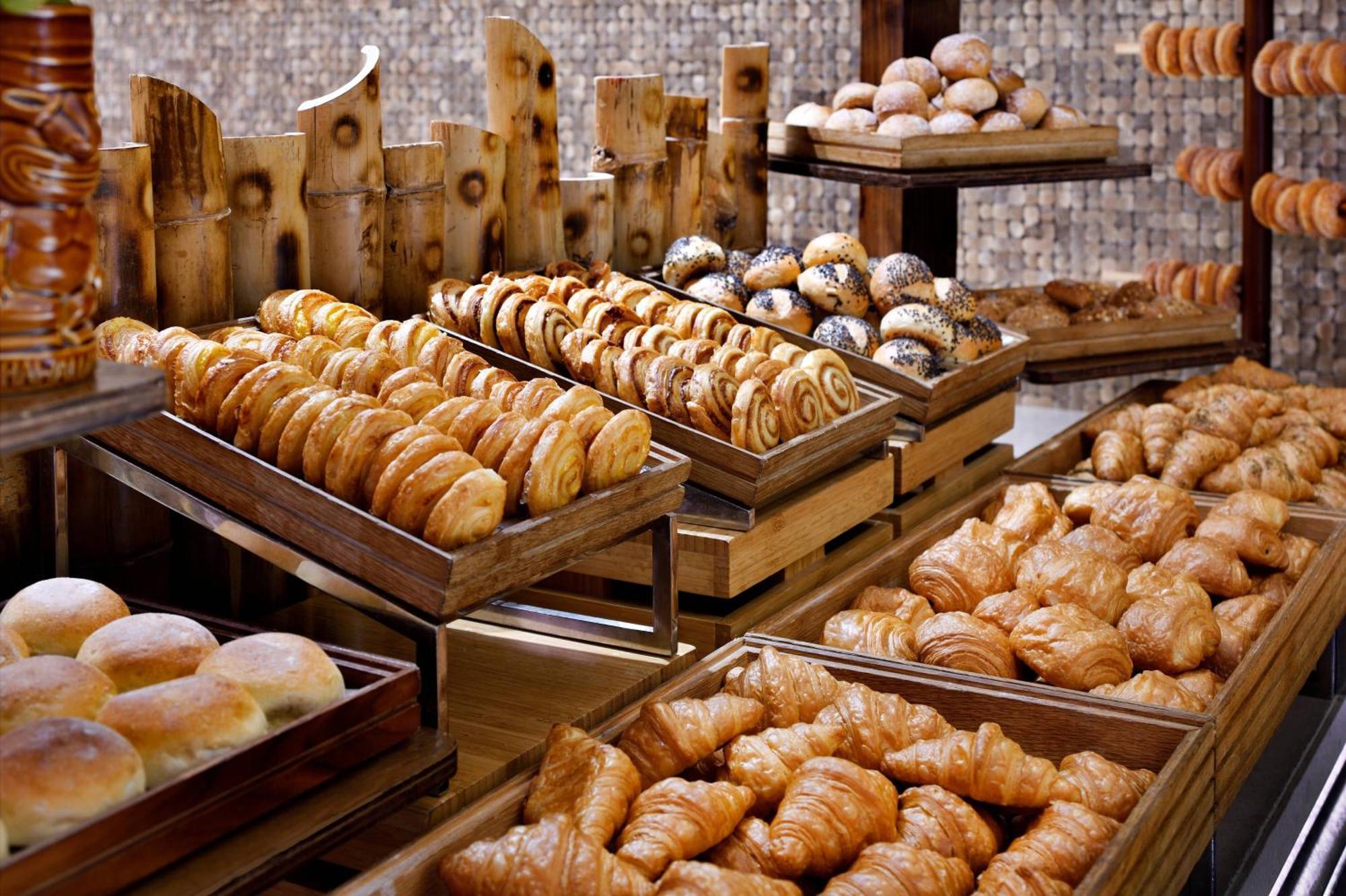 Lapita, Dubai Parks And Resorts, Autograph Collection Exterior foto Bakery items