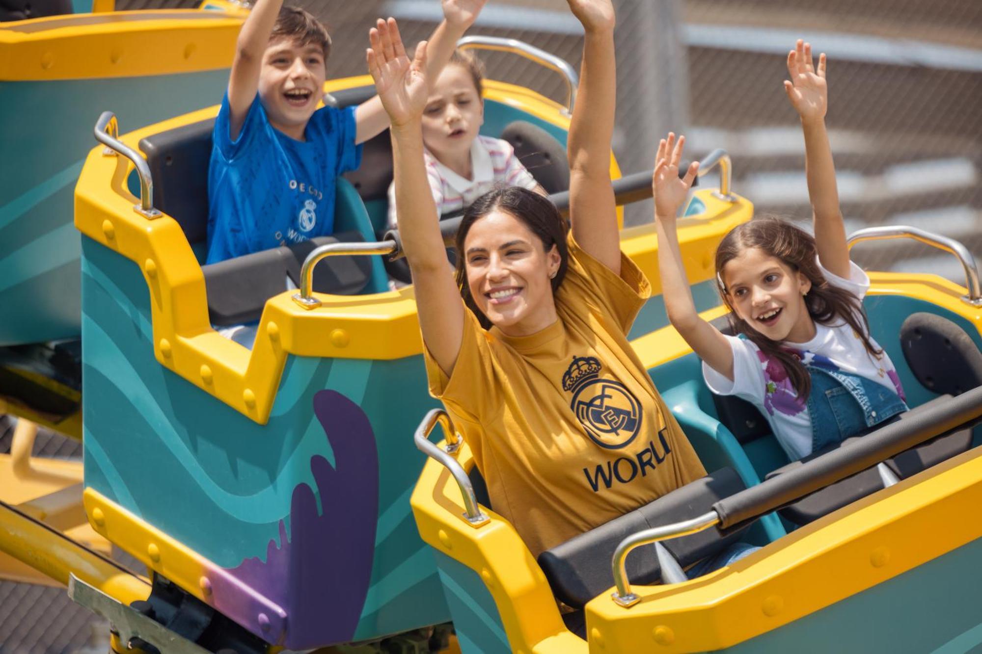 Lapita, Dubai Parks And Resorts, Autograph Collection Exterior foto The Dragon roller coaster